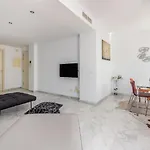 Apartmán Azure & Valle 3br
