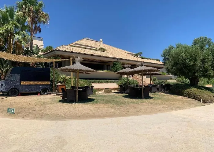 Azure&green Valle 3br Apartment